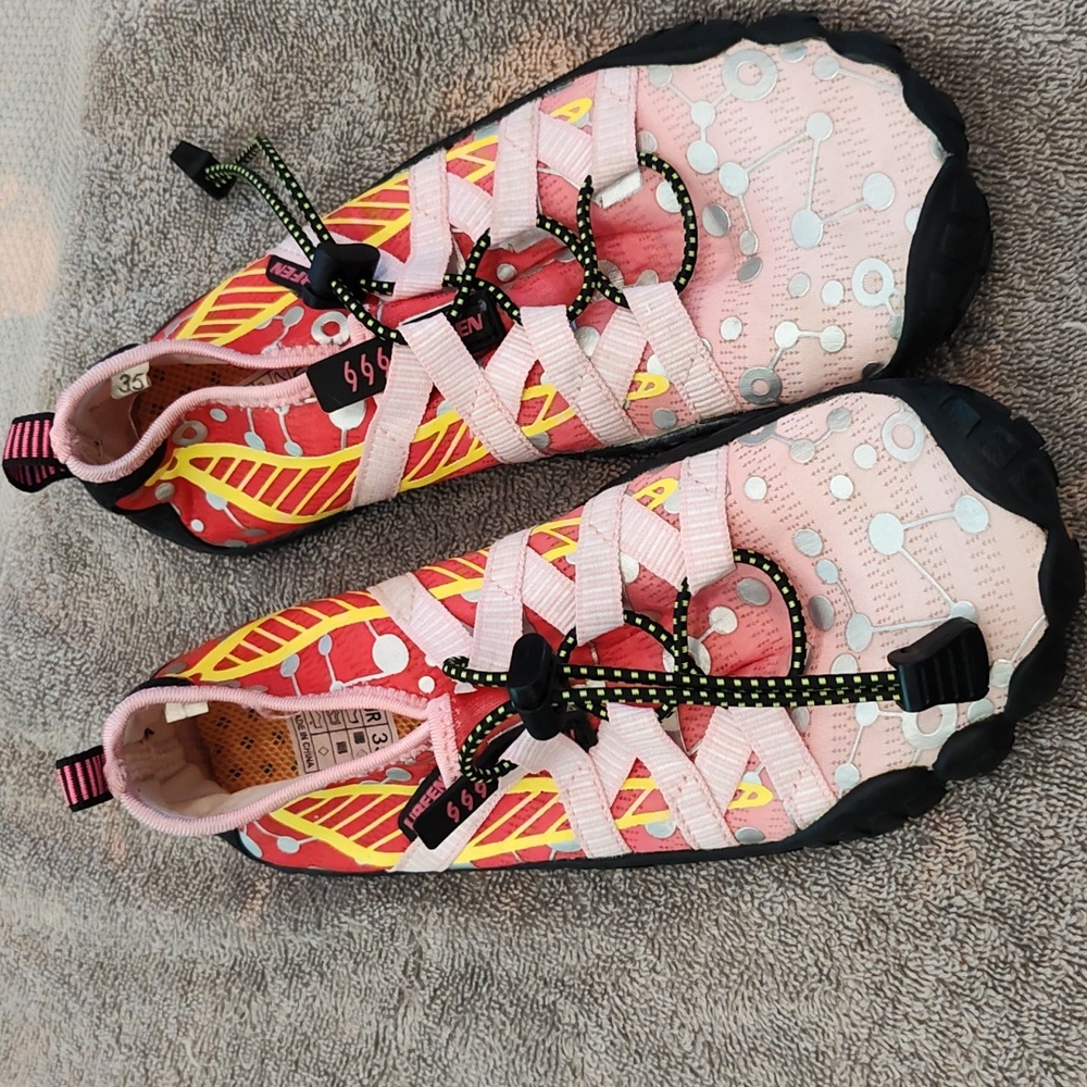UBFEN Water Shoes